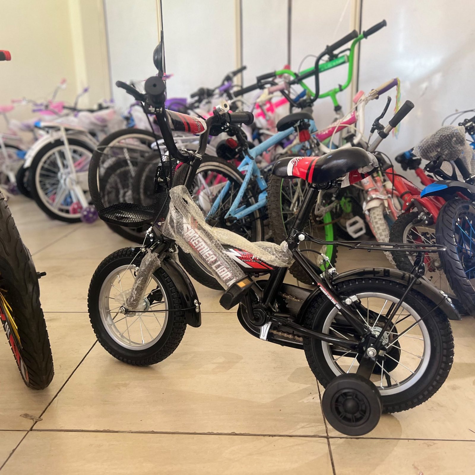 Lion king new bike size 12