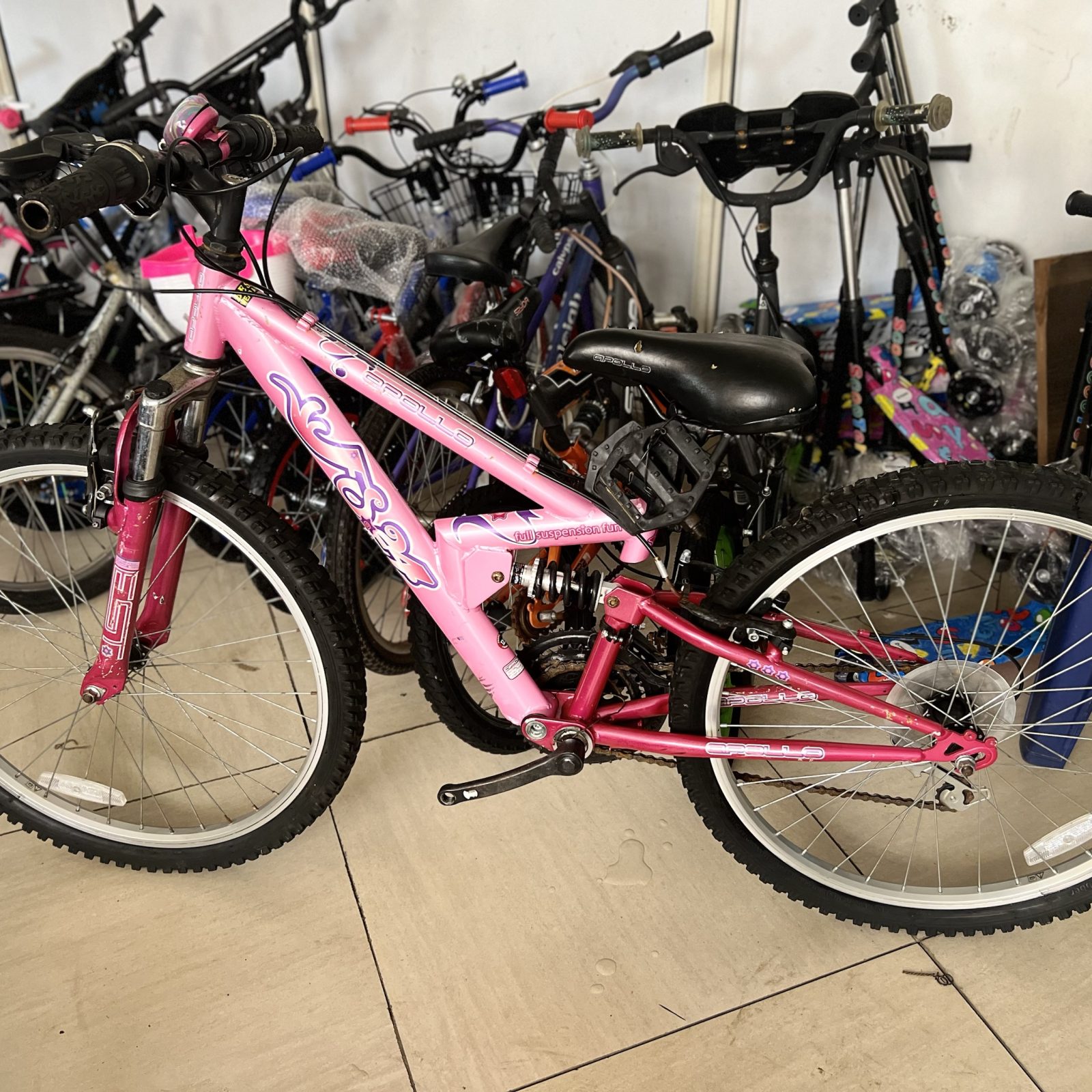Pink full suspension lady bike size 24
