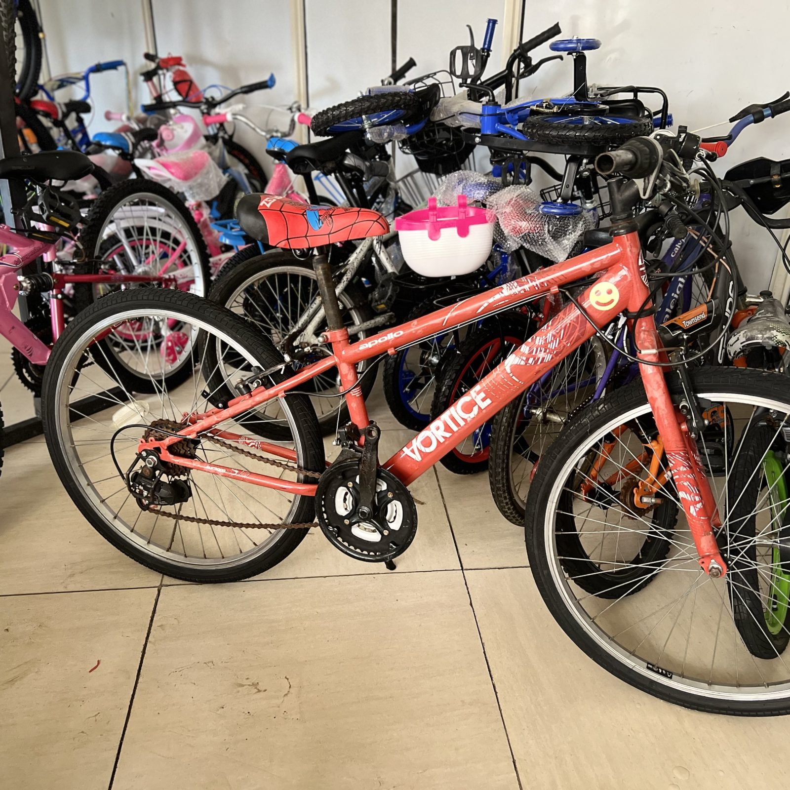 Apollo vortice mountain bike size 24