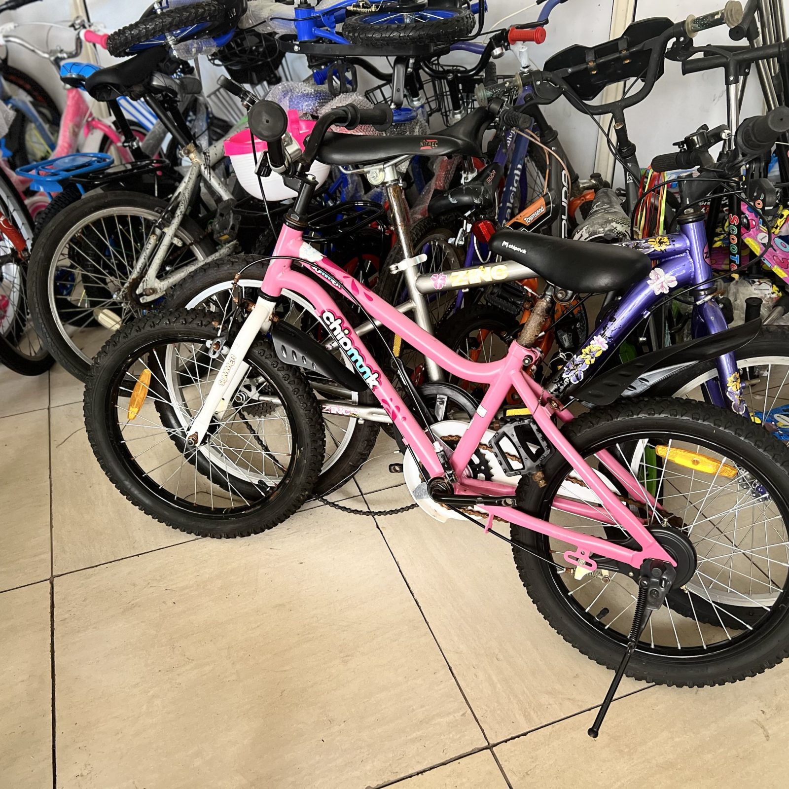 Pink chipmunk bmx bike size 20